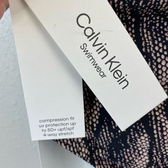 NWT Calvin KleinCompression Fit Swim Bottoms Size M - Picture 4 of 4
